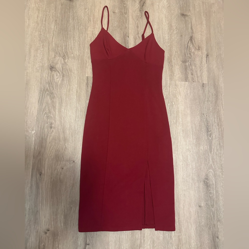 Burgundy thigh split forever 21 dress sz small